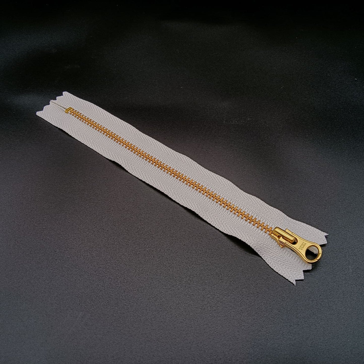 YKK NO 3# Brass Zip Zipper Closed End Metal Heavyweight Jacket Puller 20cm DIY