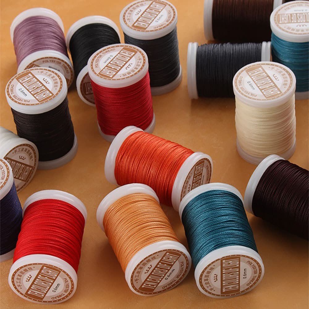 Hand Sewing Polyester Waxed Thread 0.6mm 135m No Fray No Fuzz for Leather DIY