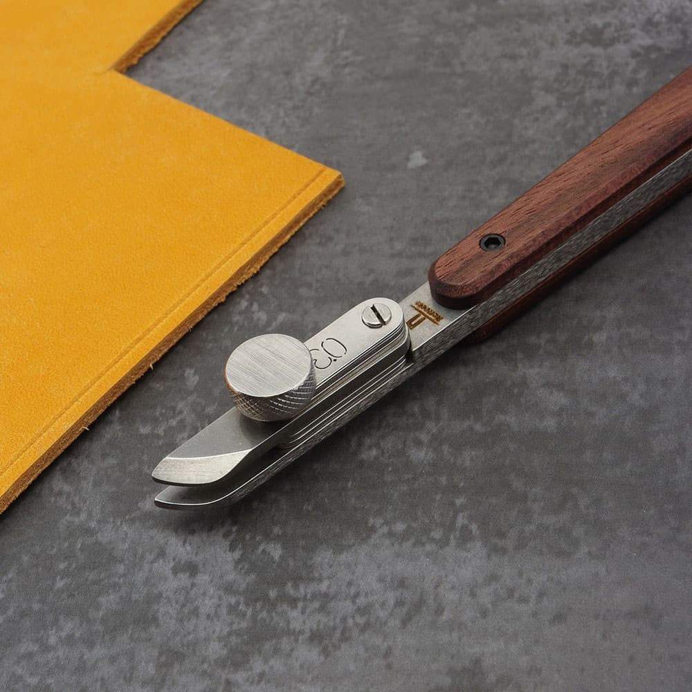 Adjustable Spacing 3mm-58mm Edge Creaser Guide Tool For Leather Craft DIY Work