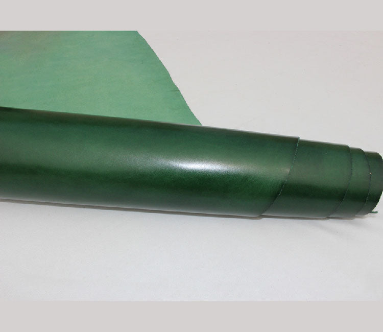 Colorful Vegetable Tanned Cowhide Leather Material Glossy Surface Tochigi Style 2.0mm Thickness