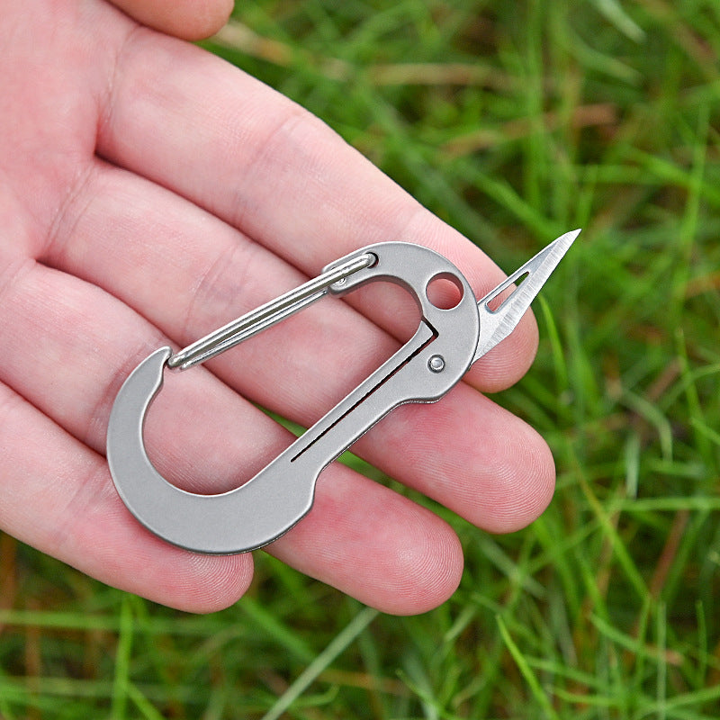 Mini llavero de aleación de titanio con mosquetón, cuchillo plegable de bolsillo, herramientas portátiles