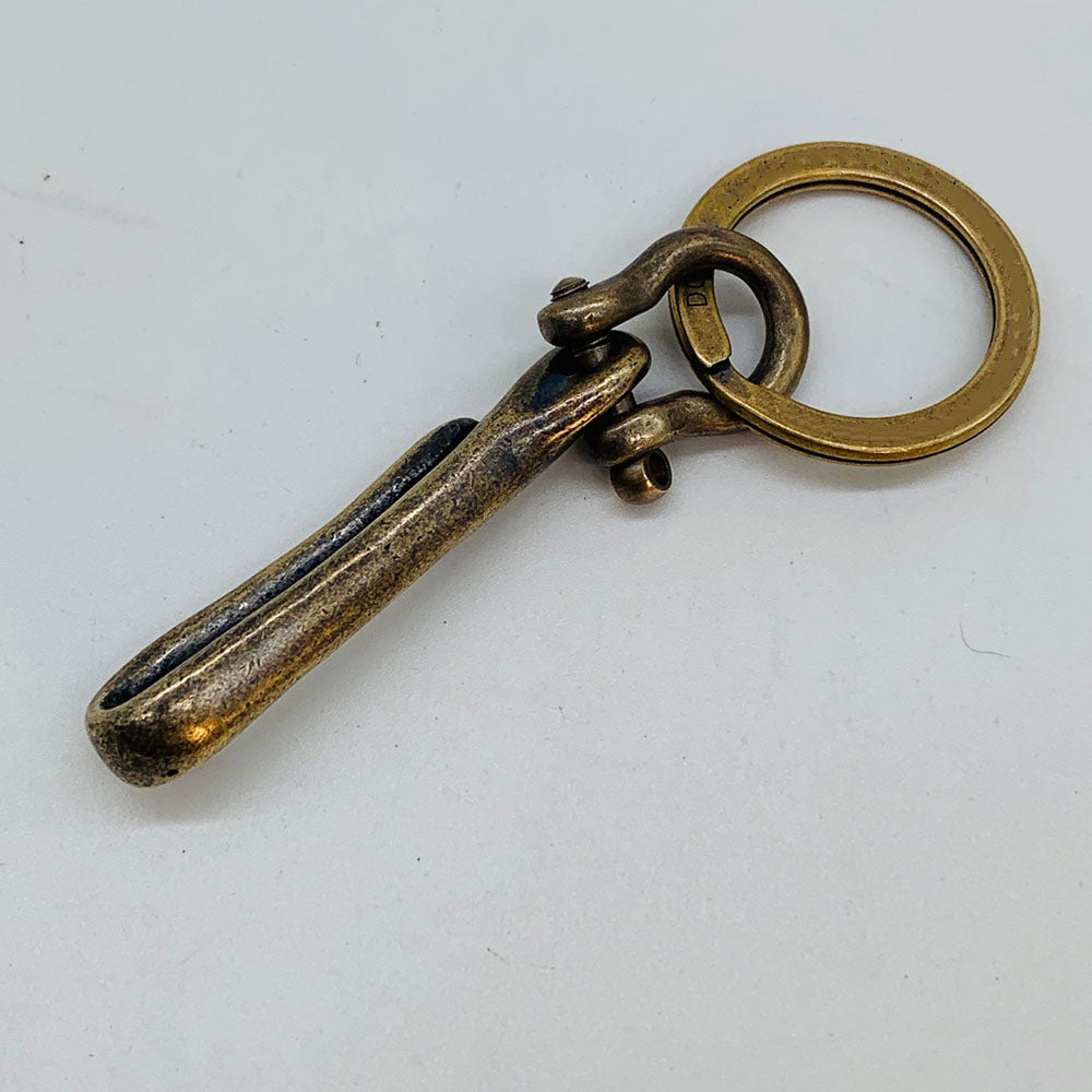Retro Brass American Causal Style Fishhook Key Chain Keyring Shackle Split Ring