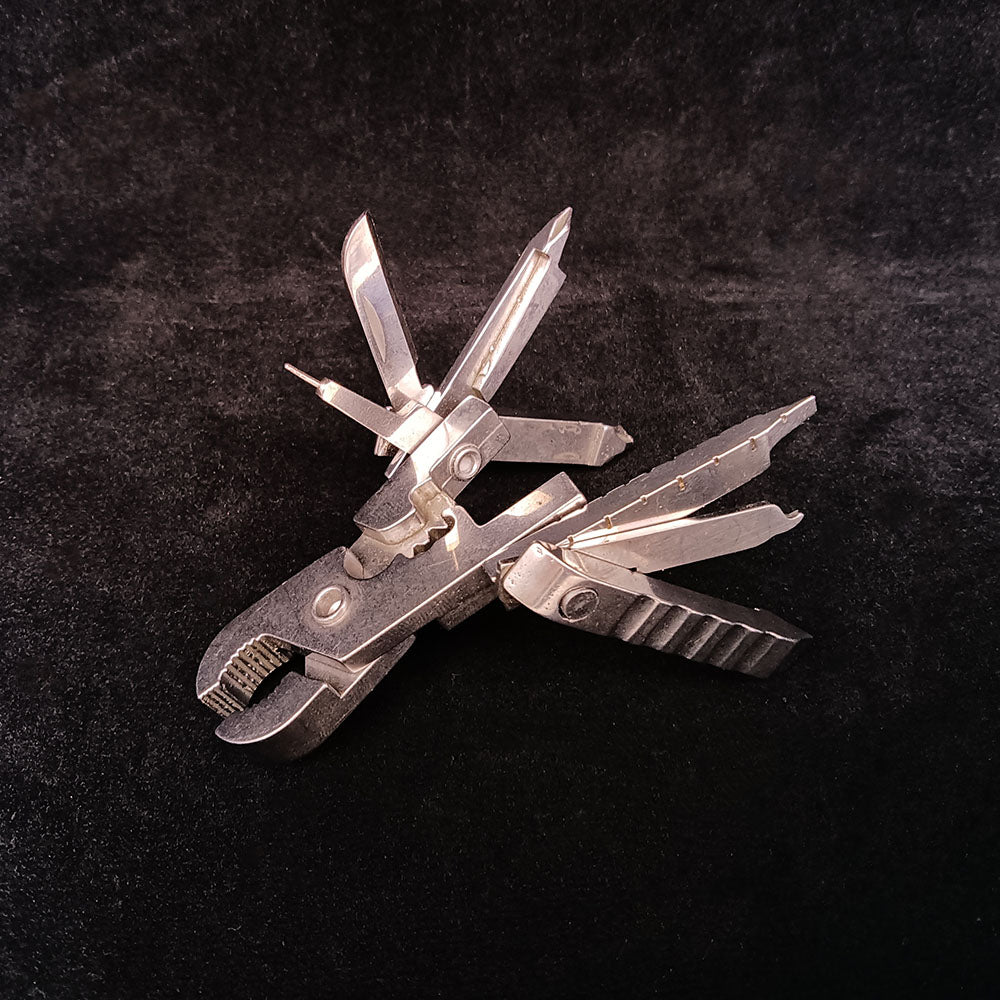Multifunktions-Werkzeug-Set Mini Foldaway Schlüsselanhänger Tasche Zange Messer Schraubendreher