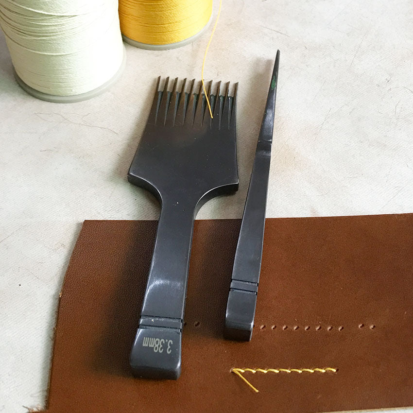 French Style leather Craft Black Color Pricking Irons Stitching Lacing Punch Chisel Tool Baver & Beagle Co-Branded