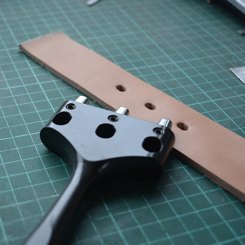 Leather craft Belt/girdle Round Flat 25mm Spacing 3 Holes Cutter Punching tools