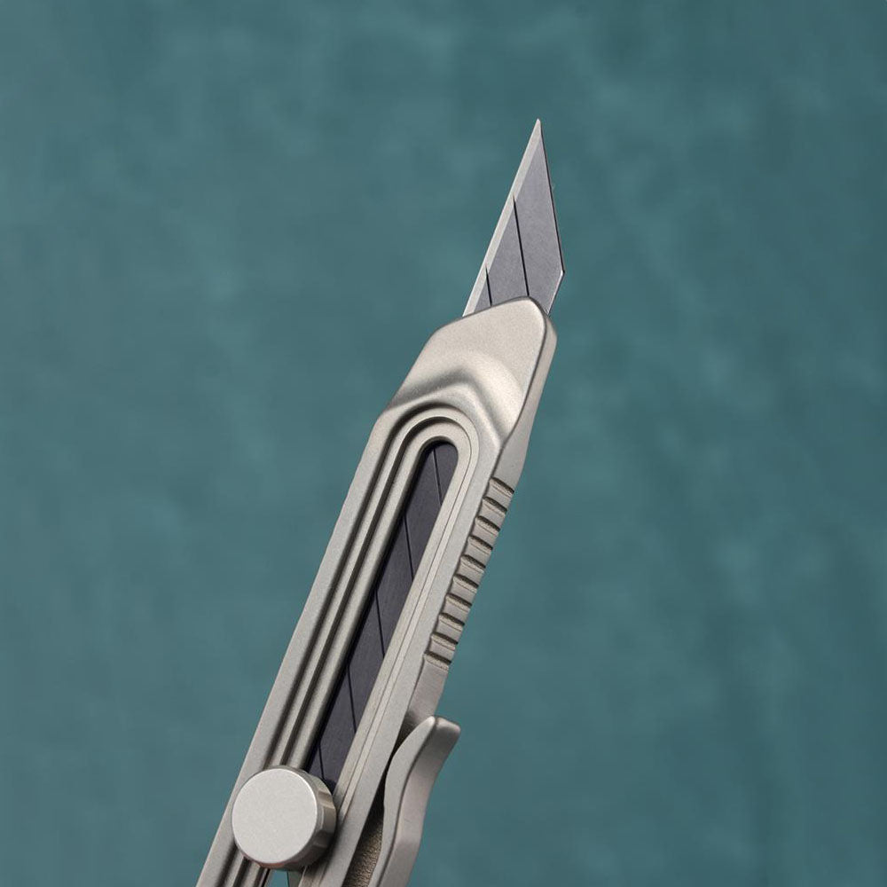 Kleines Allzweckmesser aus Titan für Kunsthandwerk, einziehbare Klinge, Taschen-Papierschneider, EDC