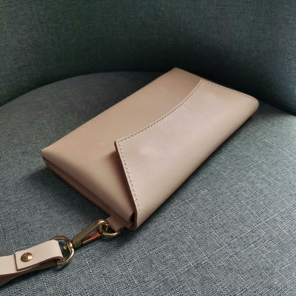 Handmade Leather Clutch Cosmetic Bag Vegetable Tanned Leather Phone Pouch