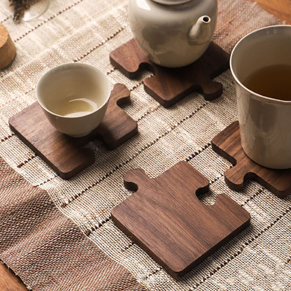 Natural Wooden Tea Coasters Heat Resistant Eco Friendly Handmade Puzzle Design