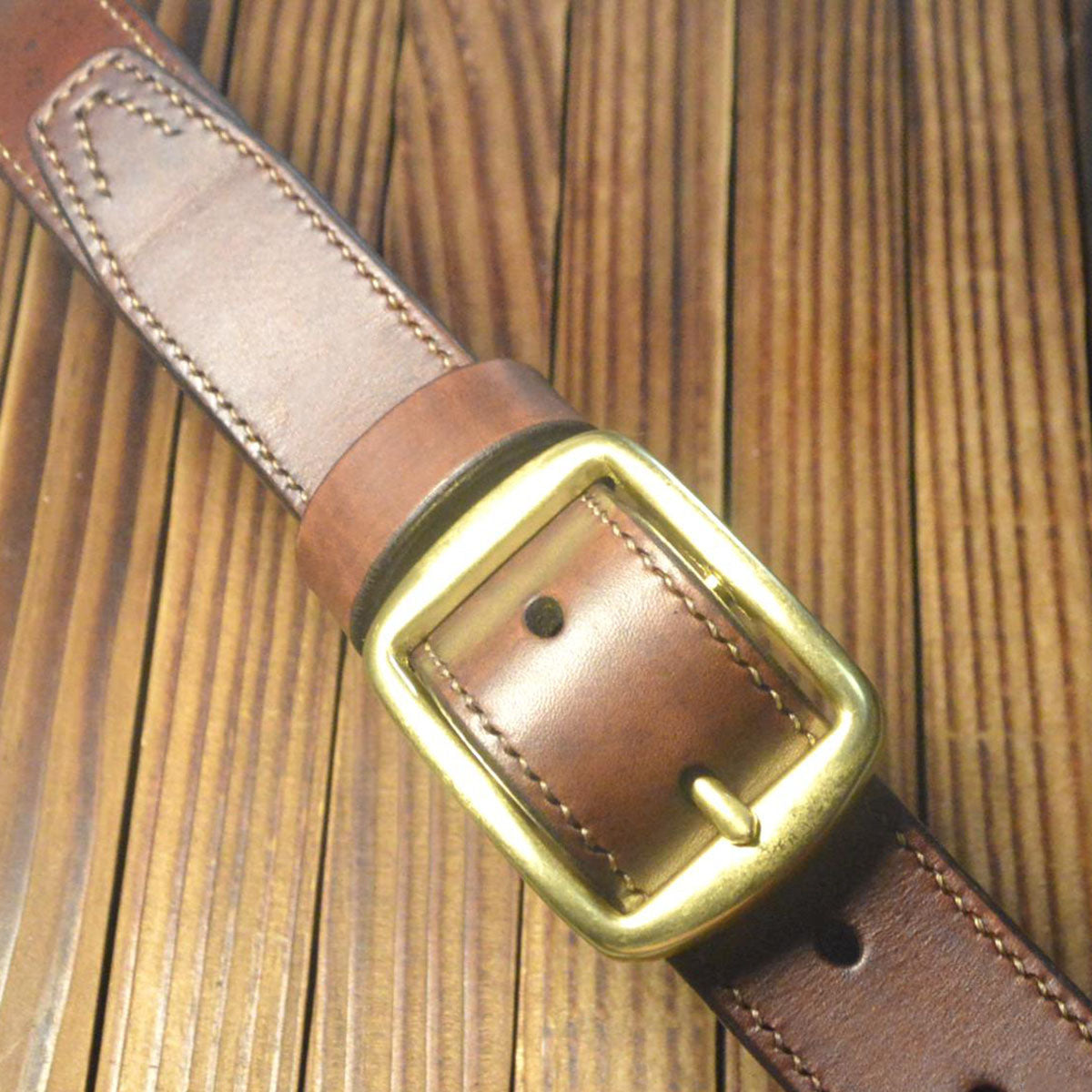 Hand Sewing Thread Custom made Full grain Saddle Leather Durable Belt With Brass Buckle