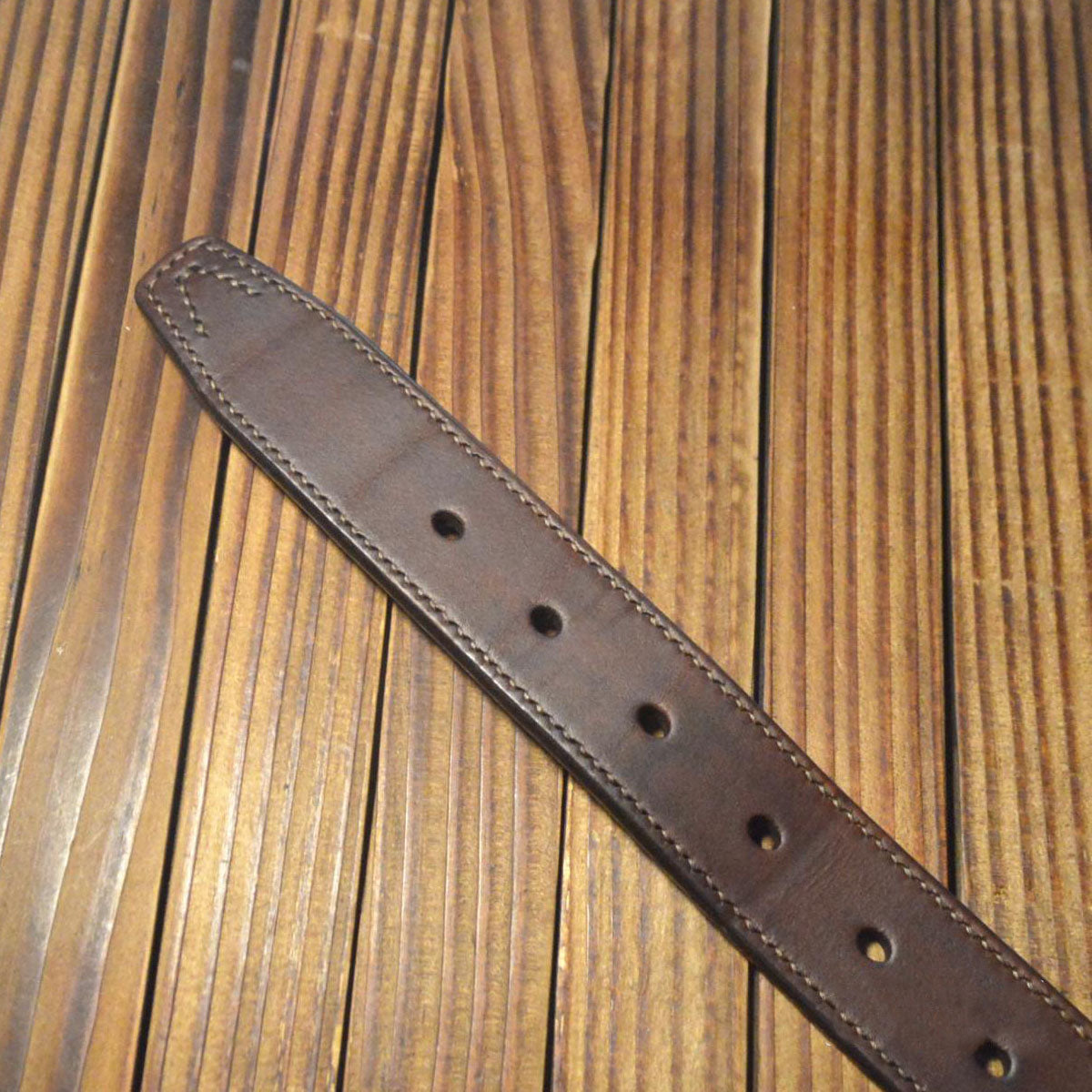 Hand Sewing Thread Custom made Full grain Saddle Leather Durable Belt With Brass Buckle